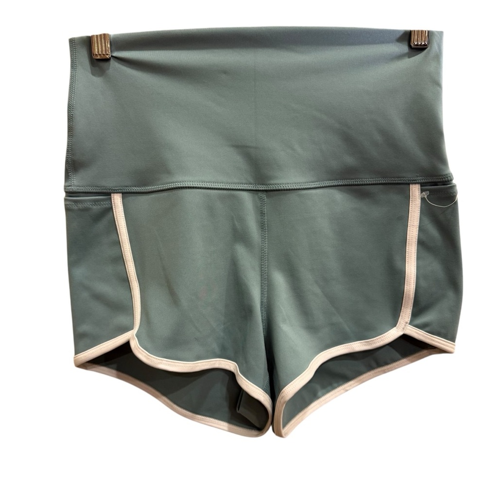 Women's Free People Movement High Waisted Contrasting Trim Shorts sz M